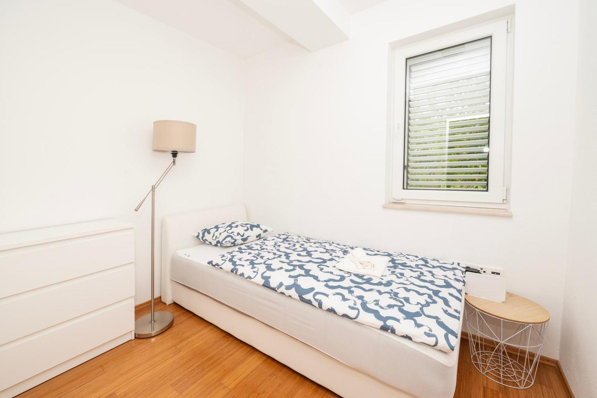 Apartment Paula Traù Esterno foto